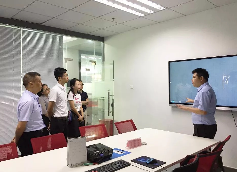 【對接＋考察】東方龍商務深圳分公司陪同政府園區(qū)對接考察高端智能組件項目方，項目綜合實力獲得政府肯定
