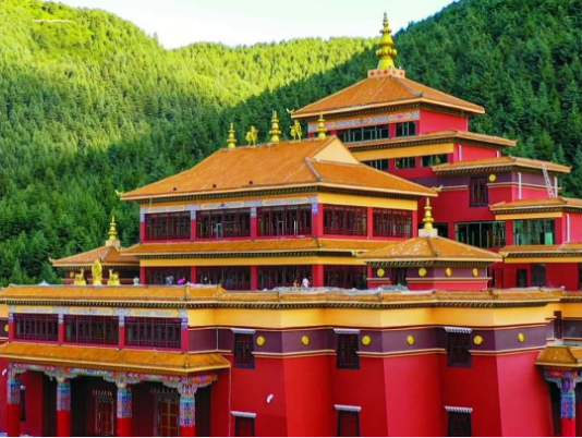 集團(tuán)全力助推甘肅甘南藏族自治州合作市委托招商引資，搶占發(fā)展先機(jī)壯大高原支柱產(chǎn)業(yè)