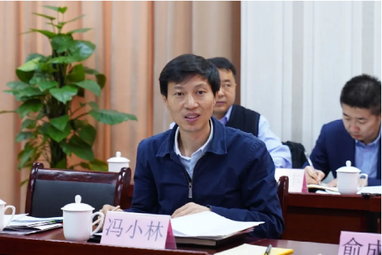 甘肅省人大常委會(huì)副主任、甘南藏族自治州委書(shū)記俞成輝一行蒞臨東方龍商務(wù)集團(tuán)，打造委托招商引資全國(guó)新標(biāo)桿