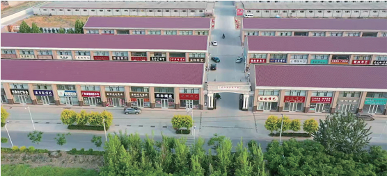 集團(tuán)全力助推河北石家莊深澤縣委托招商引資，立足“一主兩優(yōu)兩傳統(tǒng)”，加快構(gòu)建現(xiàn)代產(chǎn)業(yè)體系