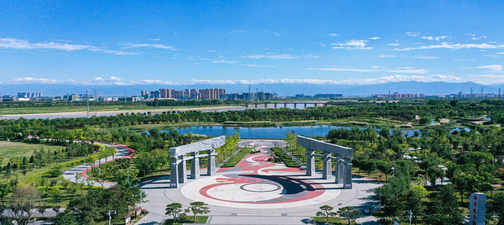 集團(tuán)全力助推陜西咸陽高新技術(shù)產(chǎn)業(yè)開發(fā)區(qū)委托招商引資，做大做強(qiáng)四大主導(dǎo)產(chǎn)業(yè)集群！