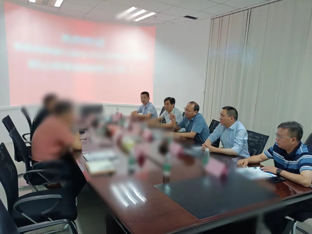 擁有近200項研發(fā)專利，細分行業(yè)龍頭企業(yè)！安徽某地方政府赴高端液壓設備制造投資選址項目企業(yè)考察交流