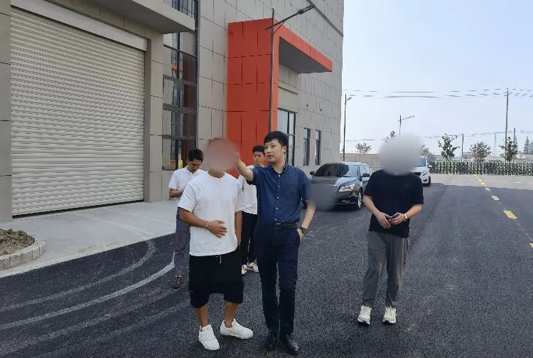 專精特新、小巨人企業(yè)！老牌精密零部件生產(chǎn)擴建投資選址項目方實地考察江蘇某地方政府