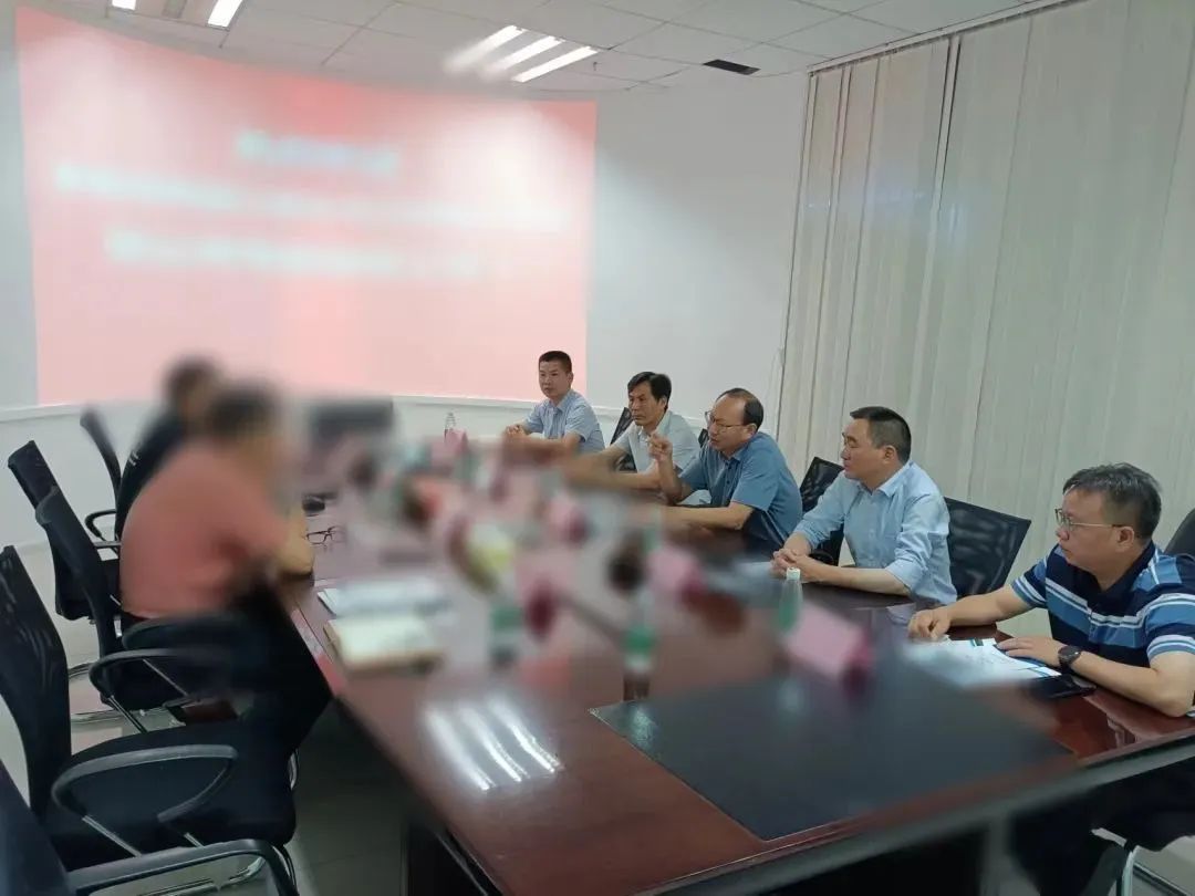  擁有近200項(xiàng)研發(fā)專利，細(xì)分行業(yè)龍頭企業(yè)！安徽某地方政府赴高端液壓設(shè)備制造投資選址項(xiàng)目企業(yè)考察交流