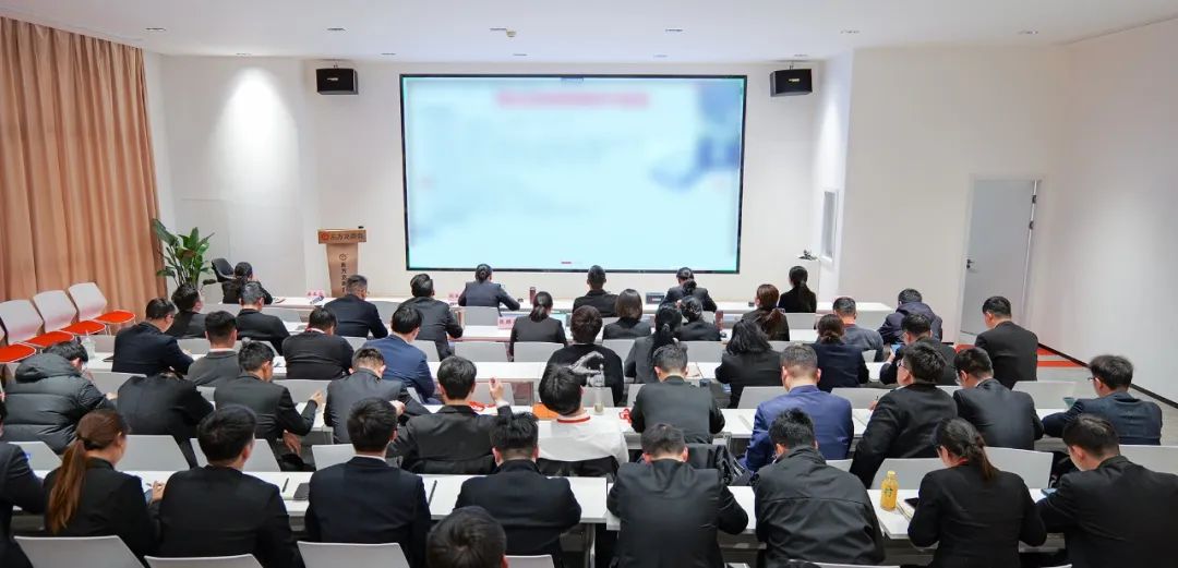 攻招商、拼項目、優(yōu)服務(wù)，捍衛(wèi)行業(yè)龍頭地位！3月中旬，集團共43個優(yōu)質(zhì)投資選址項目通過評估