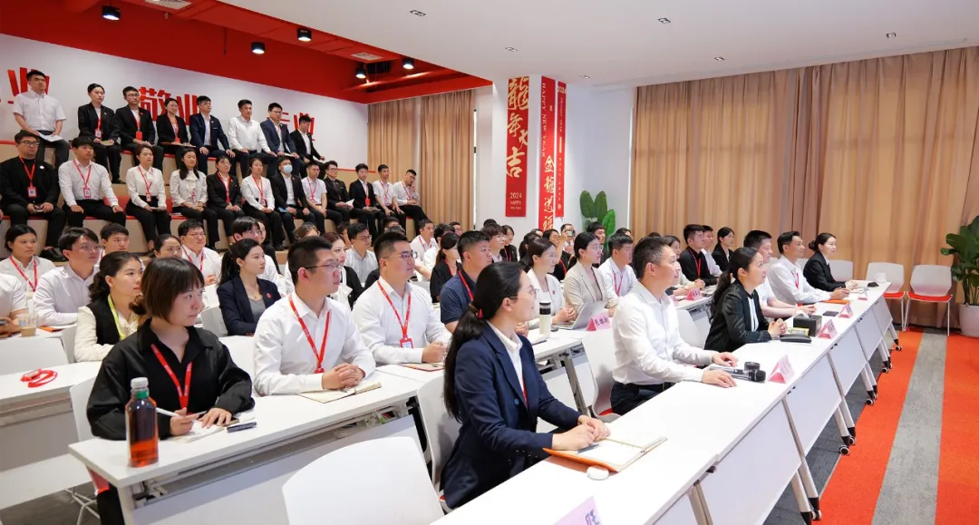 抓龍頭，鑄鏈條，強(qiáng)招商！5月下旬，集團(tuán)共39個(gè)優(yōu)質(zhì)投資選址項(xiàng)目通過評(píng)估