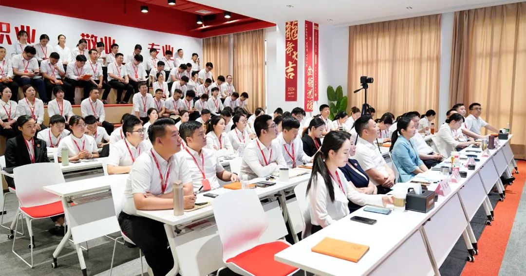 東方龍商務(wù)首屆“講好招商引資”故事大賽成功舉行！沉淀十年招商路，專(zhuān)業(yè)領(lǐng)航贏未來(lái)！