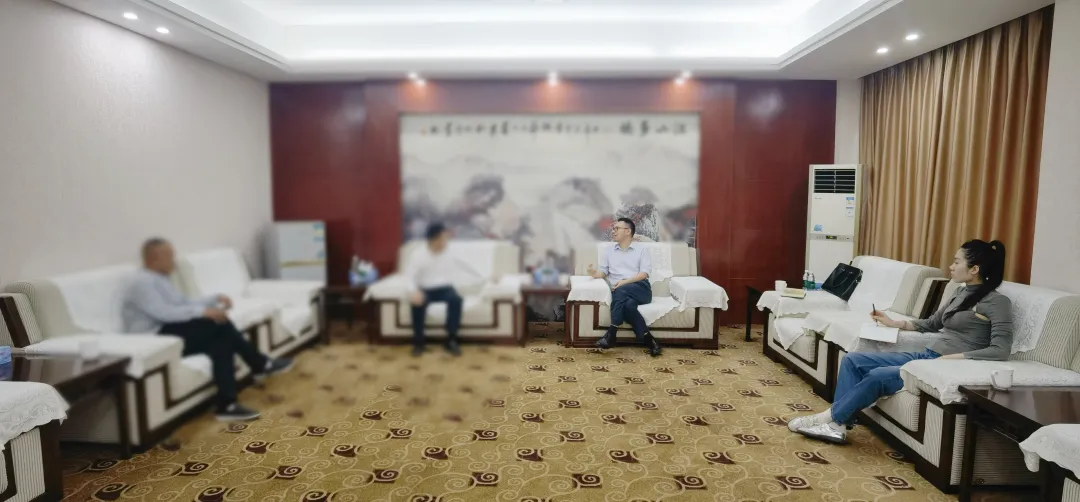 24小時(shí)完成雙向考察，東方龍商務(wù)服務(wù)效率再獲政企點(diǎn)贊！新能源鋰電池生產(chǎn)擴(kuò)建投資選址項(xiàng)目方反向考察江西某地方政府