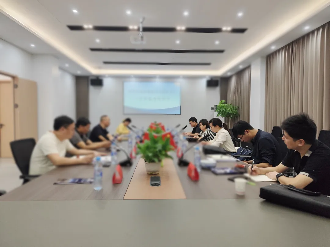深耕行業(yè)多年，是國內(nèi)多家知名品牌供應商！新疆某地方政府實地對接大型集團紡織材料擴建投資選址項目